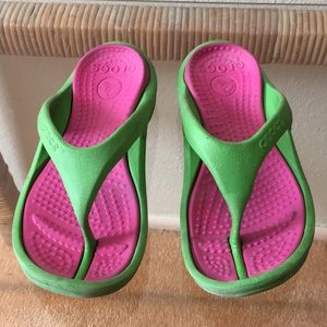 Pink crocs flip flops size 7 ladies